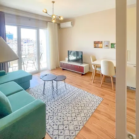 Skyline Sunset & View - Modern 1br Lägenhet