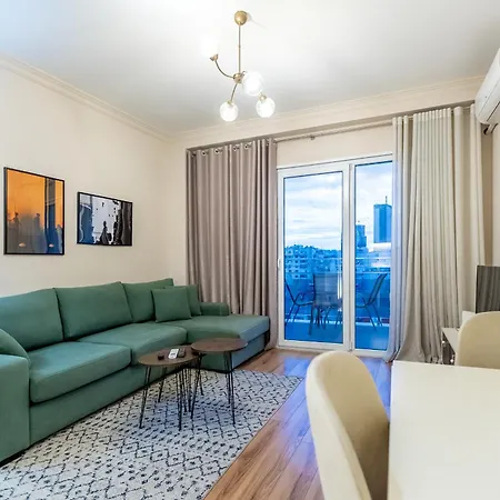 Mt 1Br Skyline View - Central Tirana شقة *