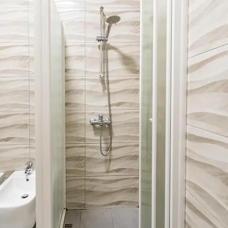Mt 1Br Skyline View - Central Tirana *